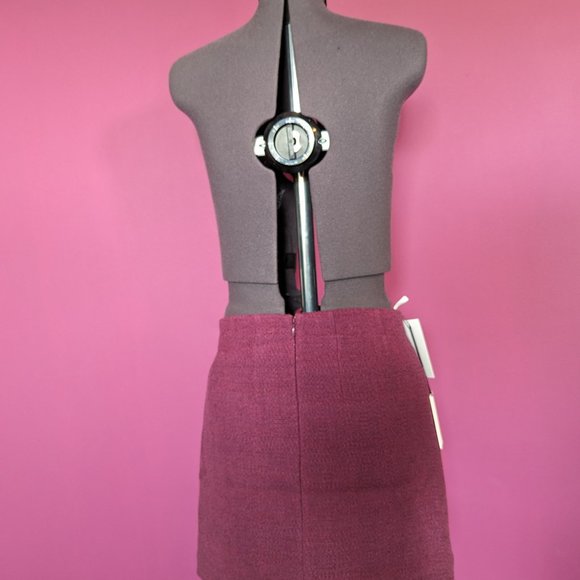 Aritzia Babaton Kinsley Mini Skirt in Elixir Purple size 4 - Picture 8 of 13